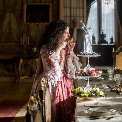 Still de Alicia Armenteros en 1x03 'Il Castrato' de 'La vida breve'