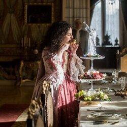 Still de Alicia Armenteros en 1x03 'Il Castrato' de 'La vida breve'