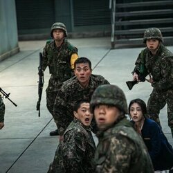 Park Jeong-min y Hong Seo-hui en el 1x03 de 'Newtopia'