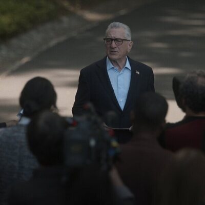 Robert De Niro y Jesse Plemons en Capítulo 1 titulado 'Episodio 1' de 'Día cero'