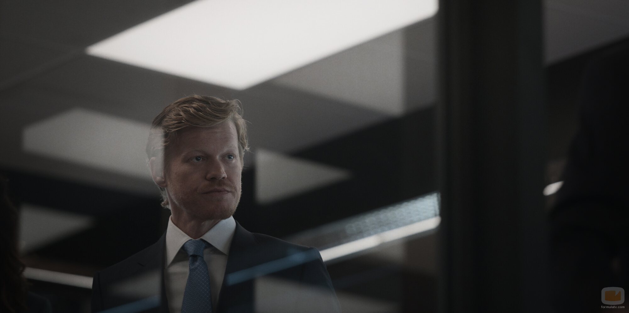 Jesse Plemons en Capítulo 2 titulado 'Episodio 2' de 'Día cero'