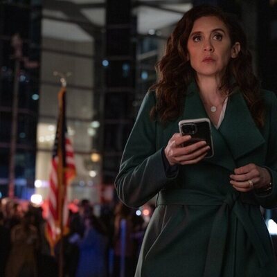 Mozhan Navabi en 1x02 titulado 'Episodio 2' de 'Día cero'