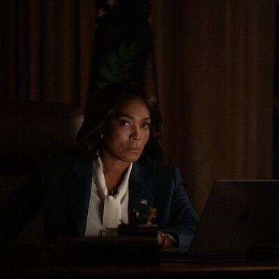 Angela Bassett en 'Episodio 2' de 'Día cero'