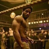 Francis Lovehall en el 1x01 de 'A Thousand Blows'