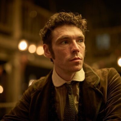 James Nelson-Joyce en 1x03 titulado 'Episodio 3' de 'Mil golpes'
