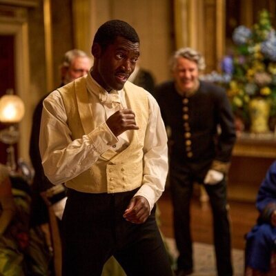Malachi Kirby en el 1x04 de 'A Thousand Blows'
