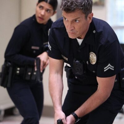 Nathan Fillion en 'Contraatacar' de 'The Rookie'