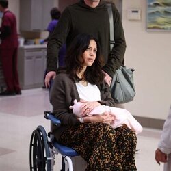 Shawn Ashmore y Alyssa Diaz en 6x01 'Contraatacar' de 'The Rookie'