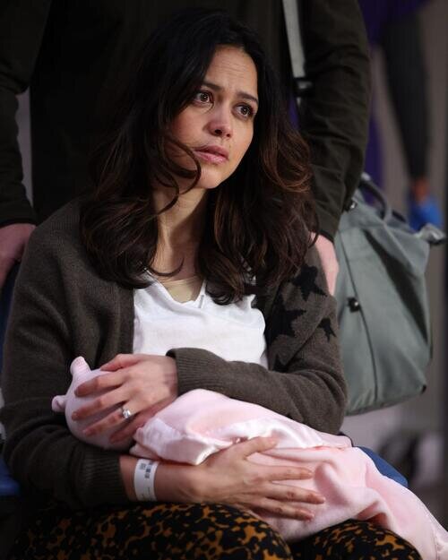 Alyssa Diaz en Capítulo 1 titulado 'Contraatacar' de 'The Rookie'