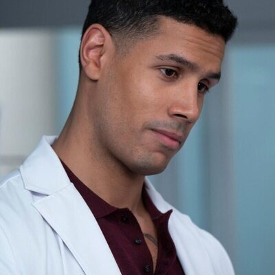 Chuku Modu en 7x03 titulado 'Apoyo vital' de 'The Good Doctor'