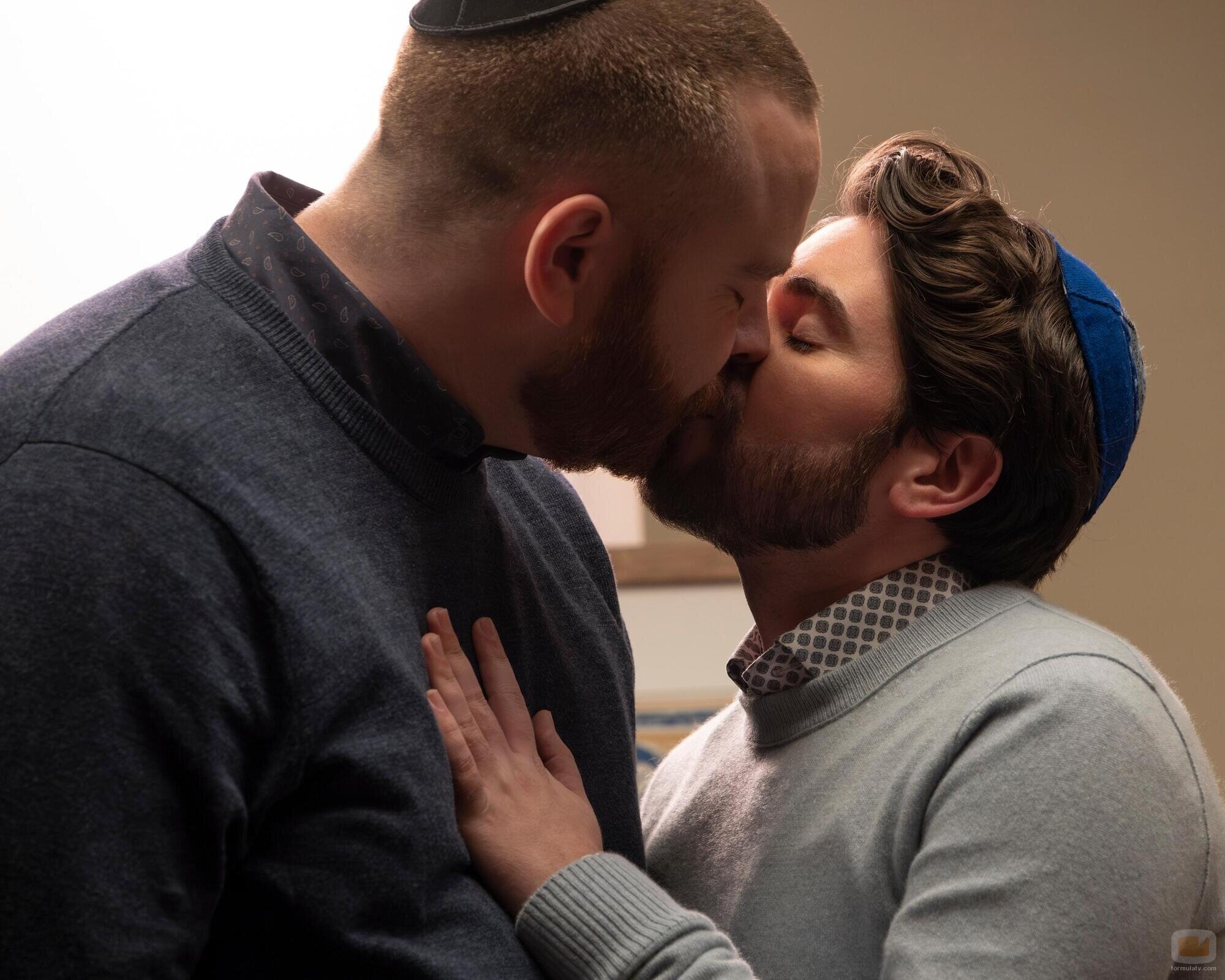 Noah Galvin y Giacomo Baessato en Capítulo 5 titulado 'Aquel en paz' de 'The Good Doctor'