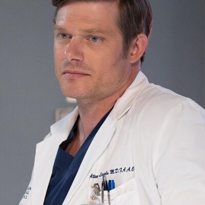 Chris Carmack en 21x06 'Meneo nocturno' de 'Anatomía de Grey'