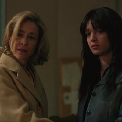 Silvia Abascal y Carla Campra en el 1x02 de 'Asuntos internos'