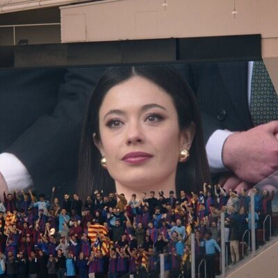 Escena de Anna Castillo en 'Infanta terrible' de 'Su Majestad'