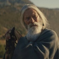Still de Stephen Lang en 1x03 'La unción' de 'La casa de David'