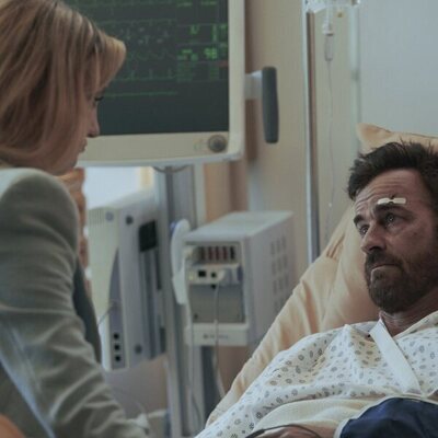Justin Theroux y Kate Hudson en el 1x01 de 'Una nueva jugada'