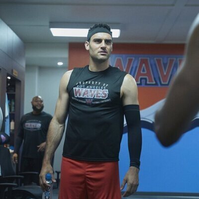 Dane DiLiegro en 1x04 titulado 'Doljanchi' de 'Una nueva jugada'