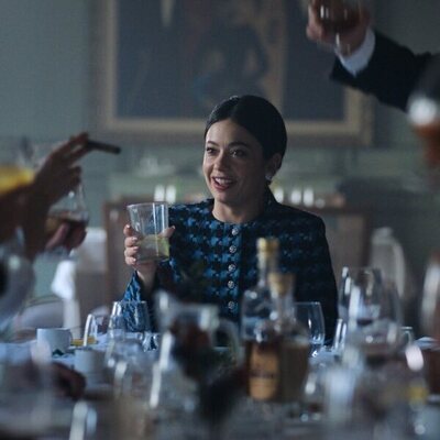 Anna Castillo en 1x04 titulado 'Dúplex' de 'Su Majestad'