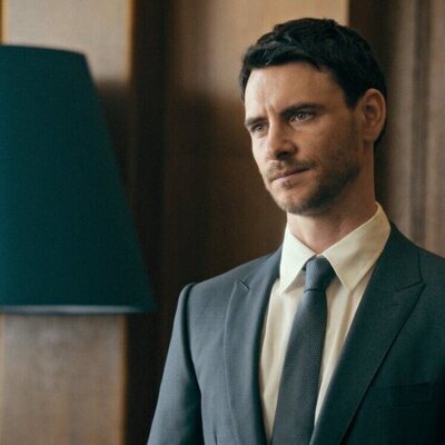 Harry Lloyd en 1x05 titulado 'La Casa de la Sabiduría' de 'Prime Target'