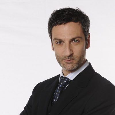 Ernesto Alterio es Samuel, Jefe de la Policía Nacional