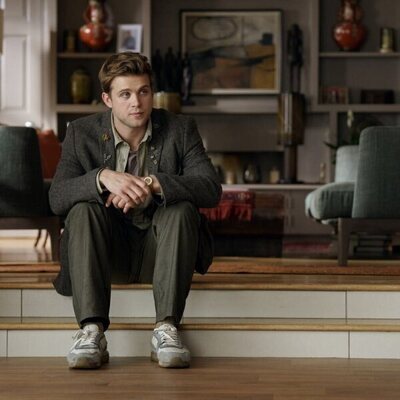 Foto de Leo Woodall en la temporada 1 y el capítulo 08 de 'Prime Target'