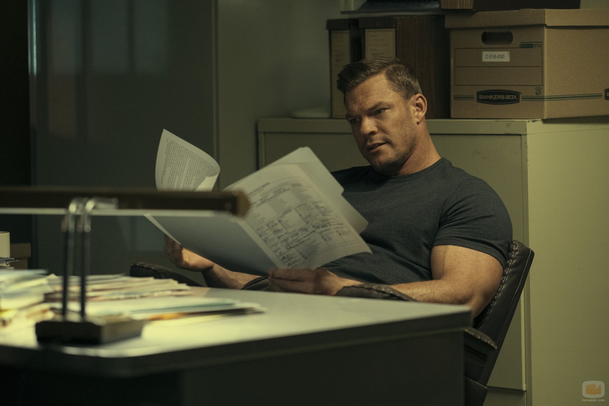 Alan Ritchson en la temporada 2 y el capítulo 02 de 'Reacher'