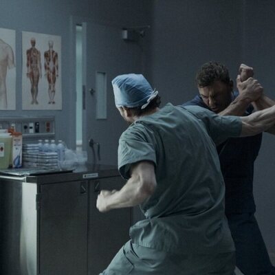 Alan Ritchson en 2x07 titulado 'Incursión' de 'Reacher'