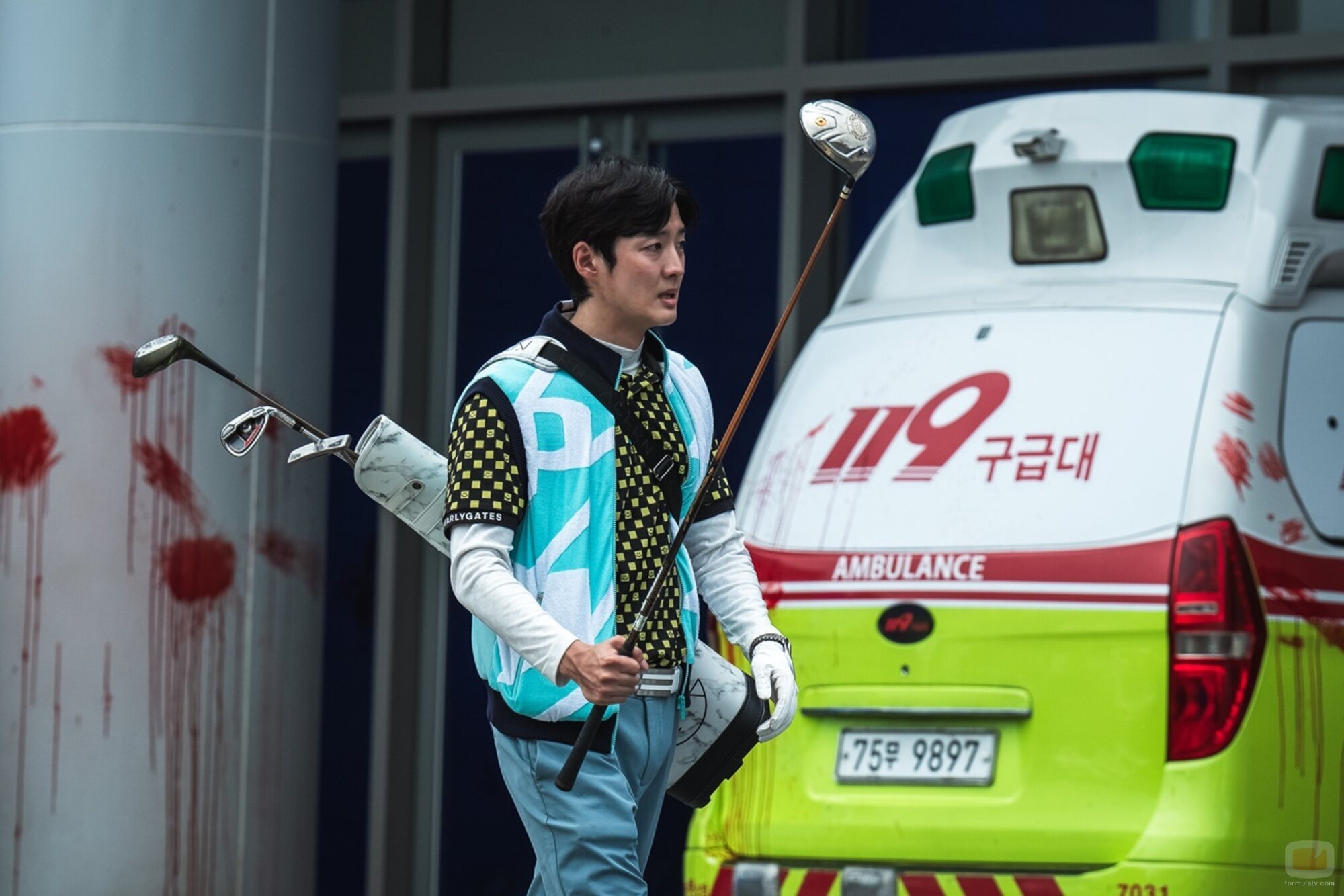 1x05 titulado 'Episodio 5' de 'Newtopia'