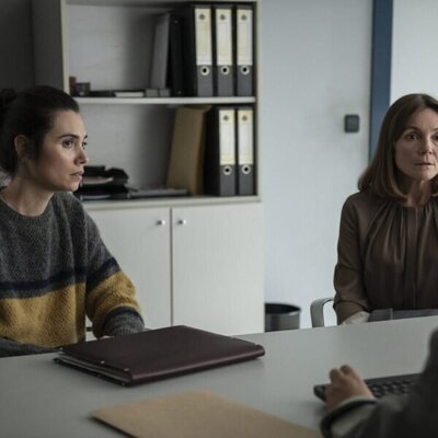 Loreto Mauleón y Nagore Aranburu en Capítulo 1 titulado 'Querer' de 'Querer'