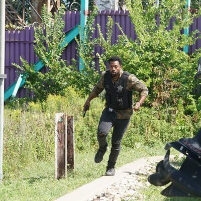 LaRoyce Hawkins en 10x04 'Dónde Vives' de 'Chicago P.D.'