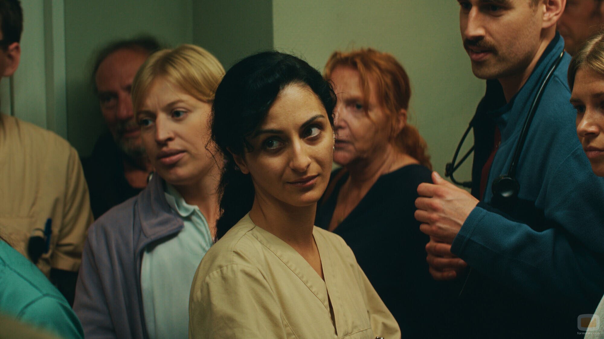Safak Sengül en 1x03 titulado 'Diagnóstico' de 'Krank: Berlín al límite'