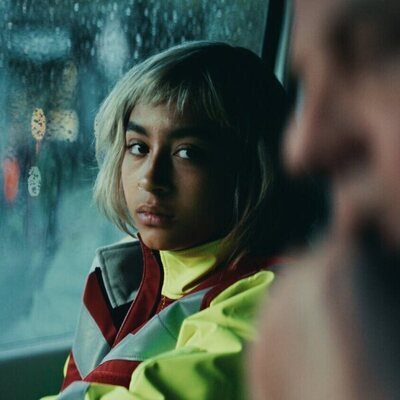 Samirah Breuer en el 1x02 de 'Berlin ER'