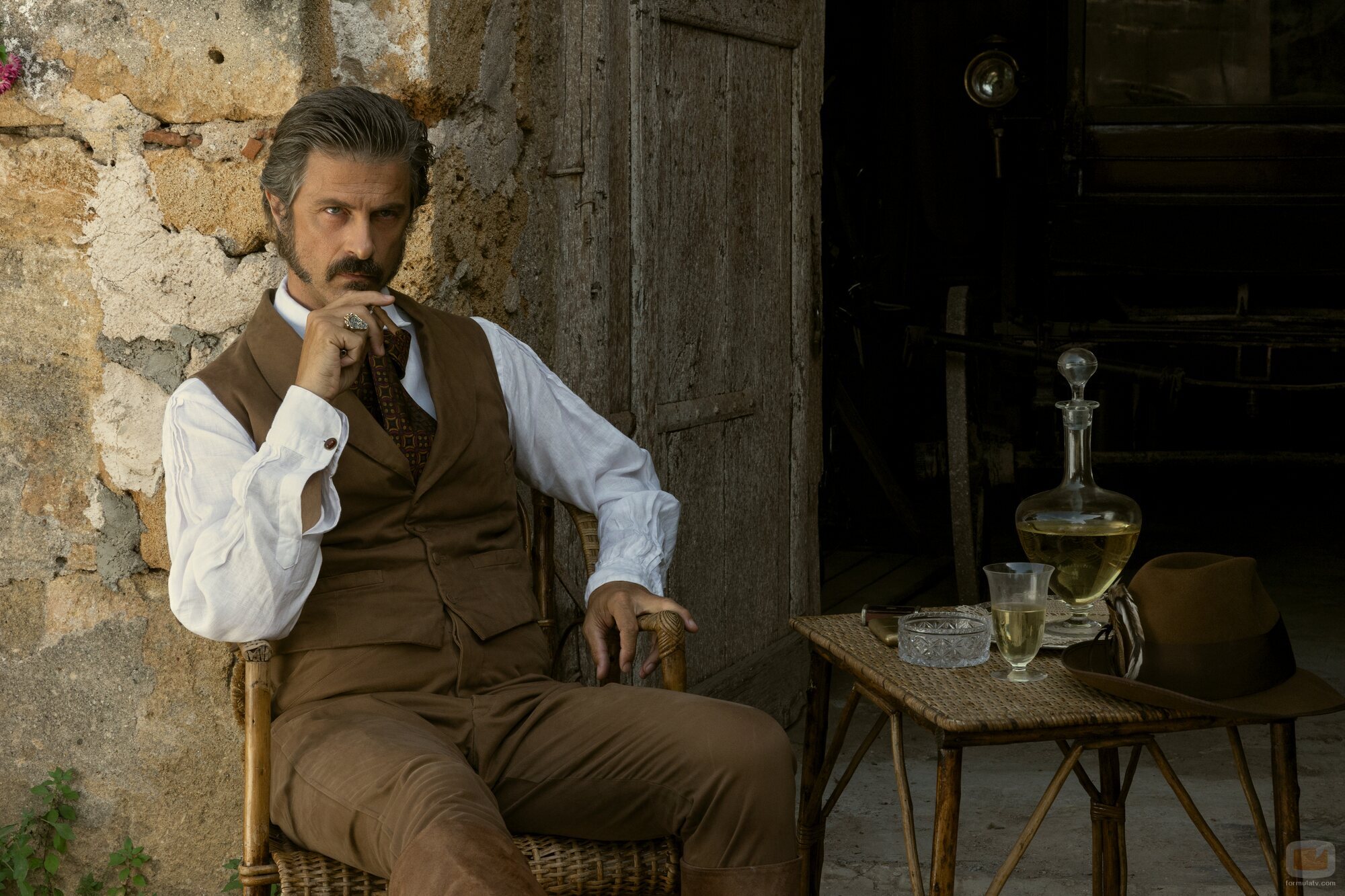 Kim Rossi Stuart en la temporada 1 y el capítulo 01 de 'El Gatopardo'