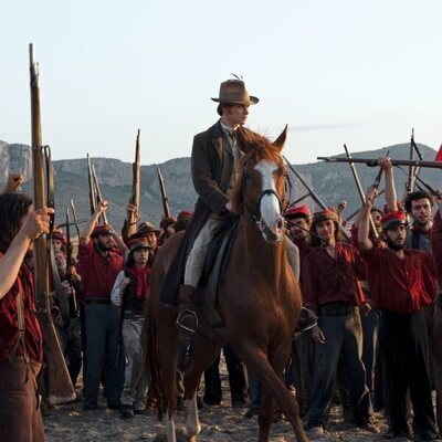 Saul Nanni en el 'Episodio 1' de 'The Leopard'