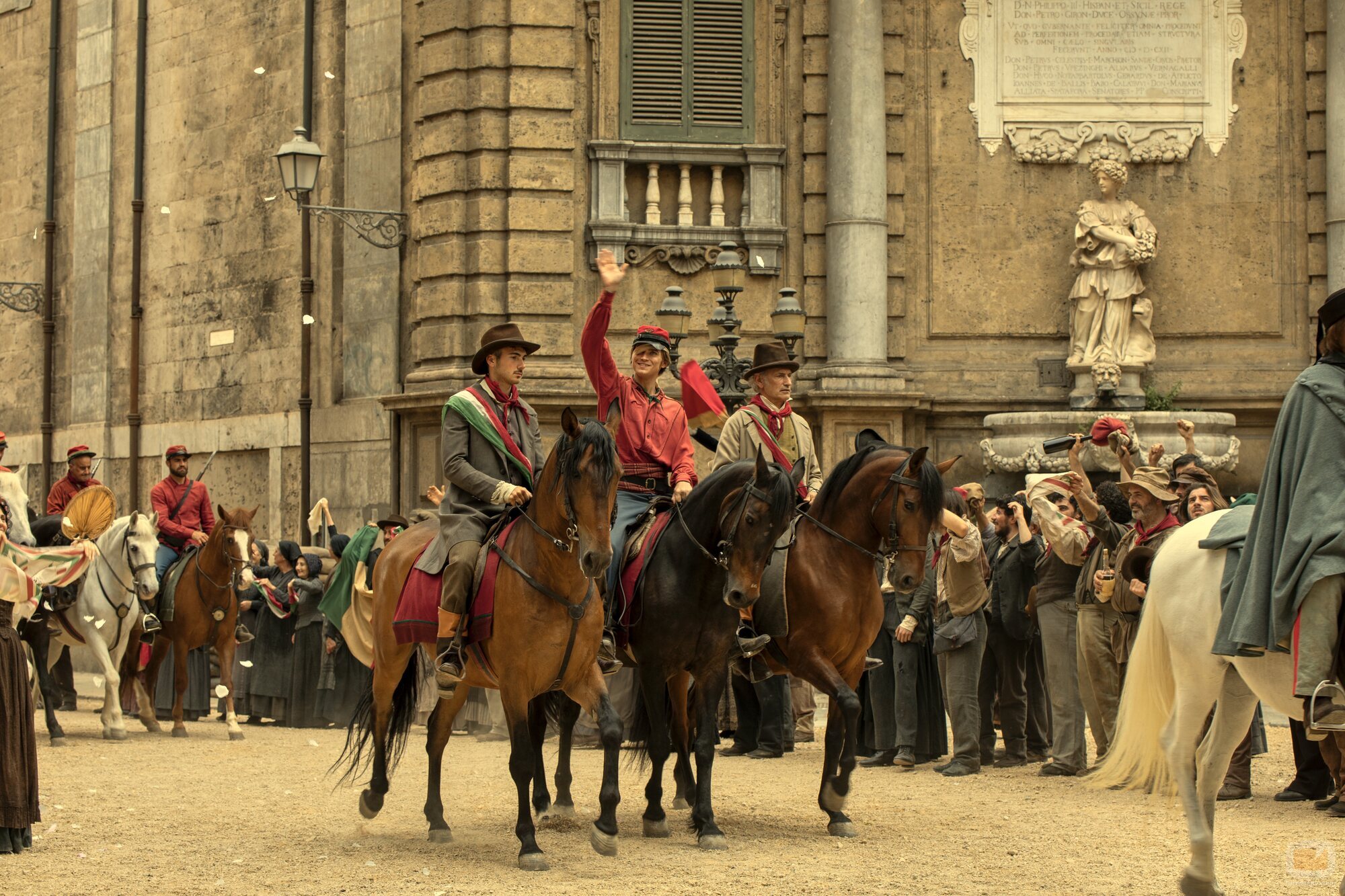 Saul Nanni en el 1x02 de 'El Gatopardo'