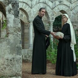 Benedetta Porcaroli y Paolo Calabresi en 'Episodio 4' de 'Il Gattopardo'