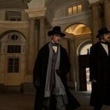 Saul Nanni y Kim Rossi Stuart en 1x05 titulado 'Episodio 5' de 'El Gatopardo'