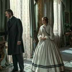 Benedetta Porcaroli y Kim Rossi Stuart en el 'Episodio 5' de 'The Leopard'