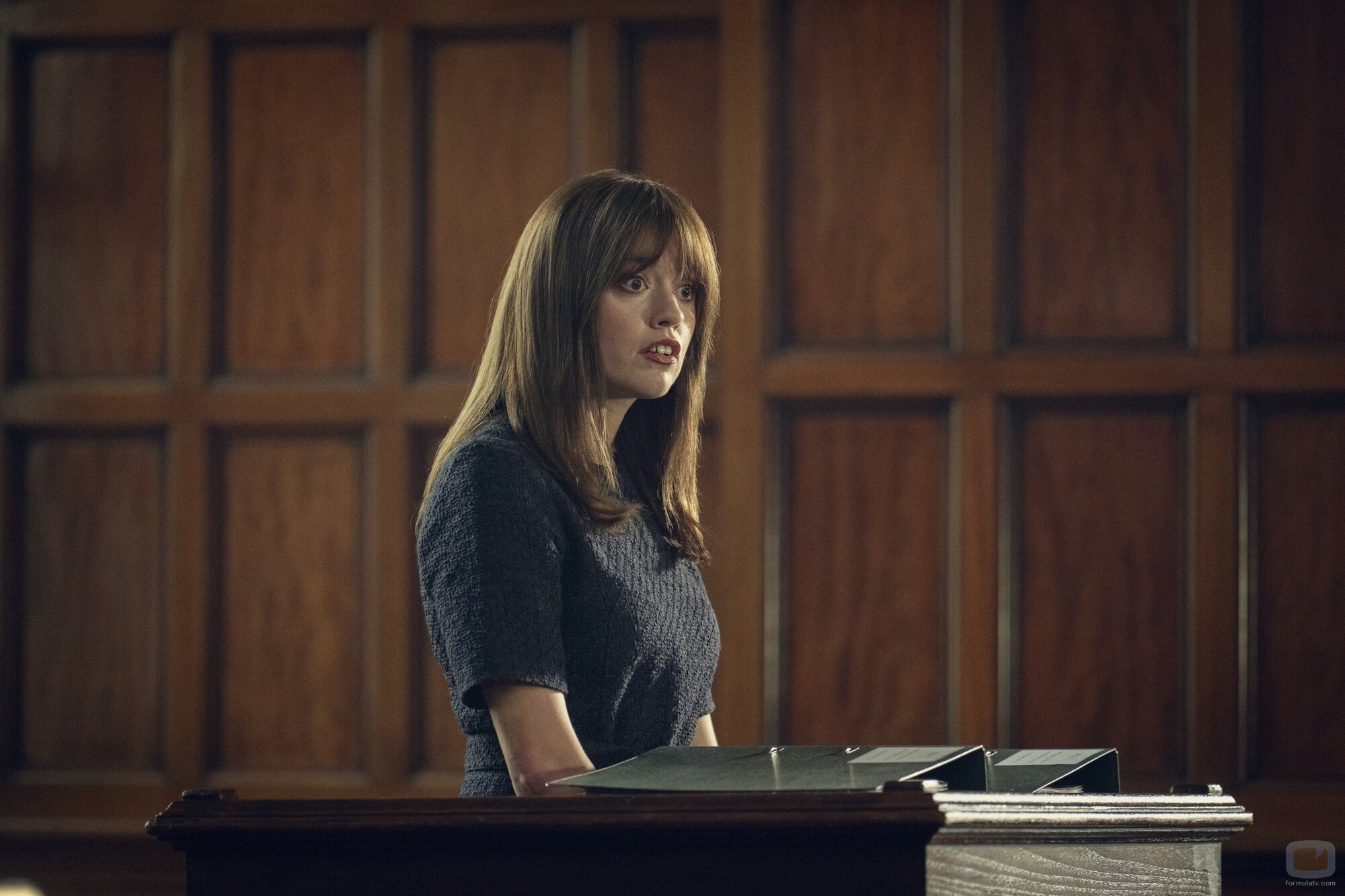 Aimee Lou Wood en Capítulo 4 titulado 'Episodio 4' de 'Ciudad tóxica'