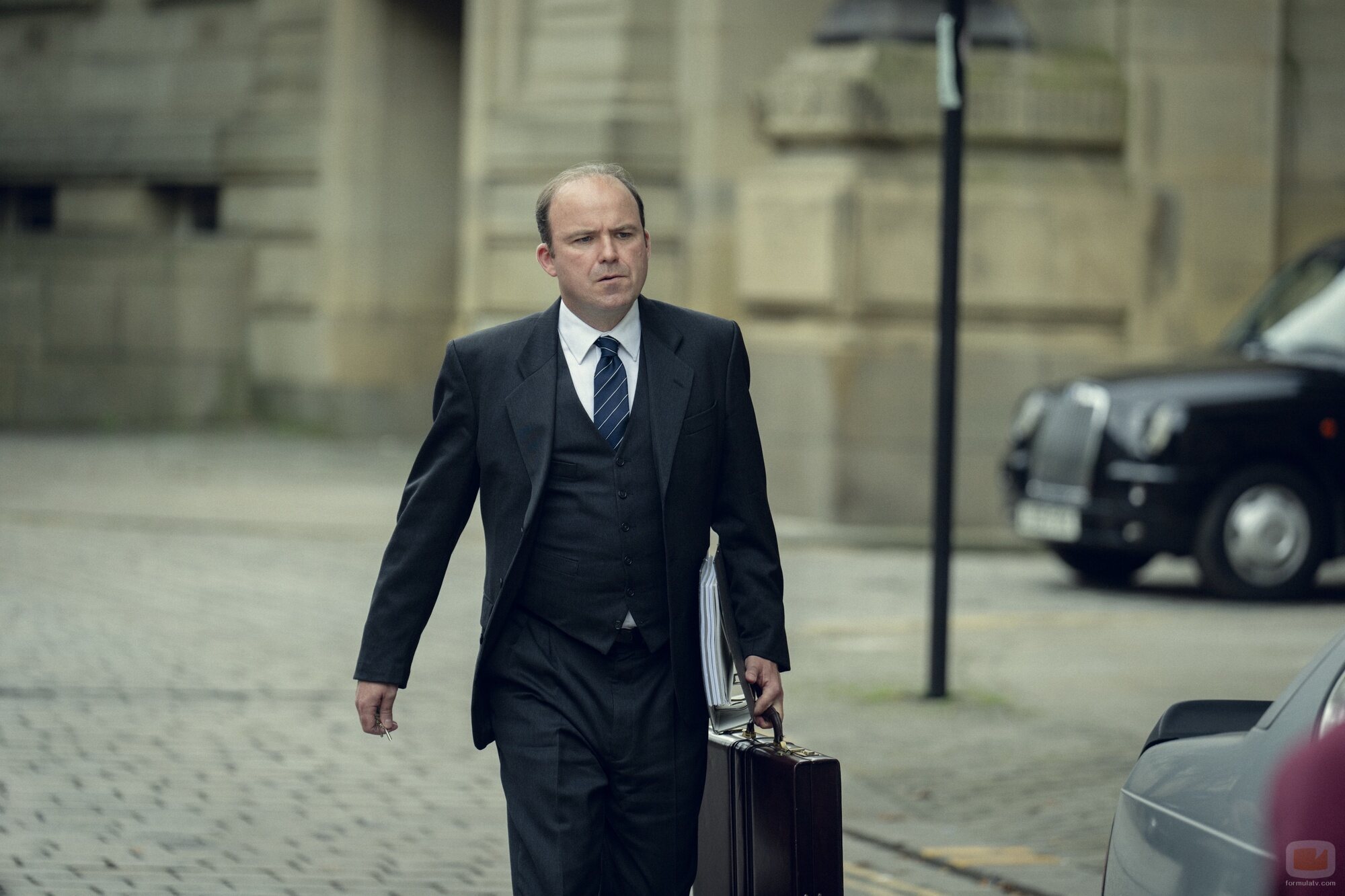 Rory Kinnear en 'Episodio 4' de 'Ciudad tóxica'
