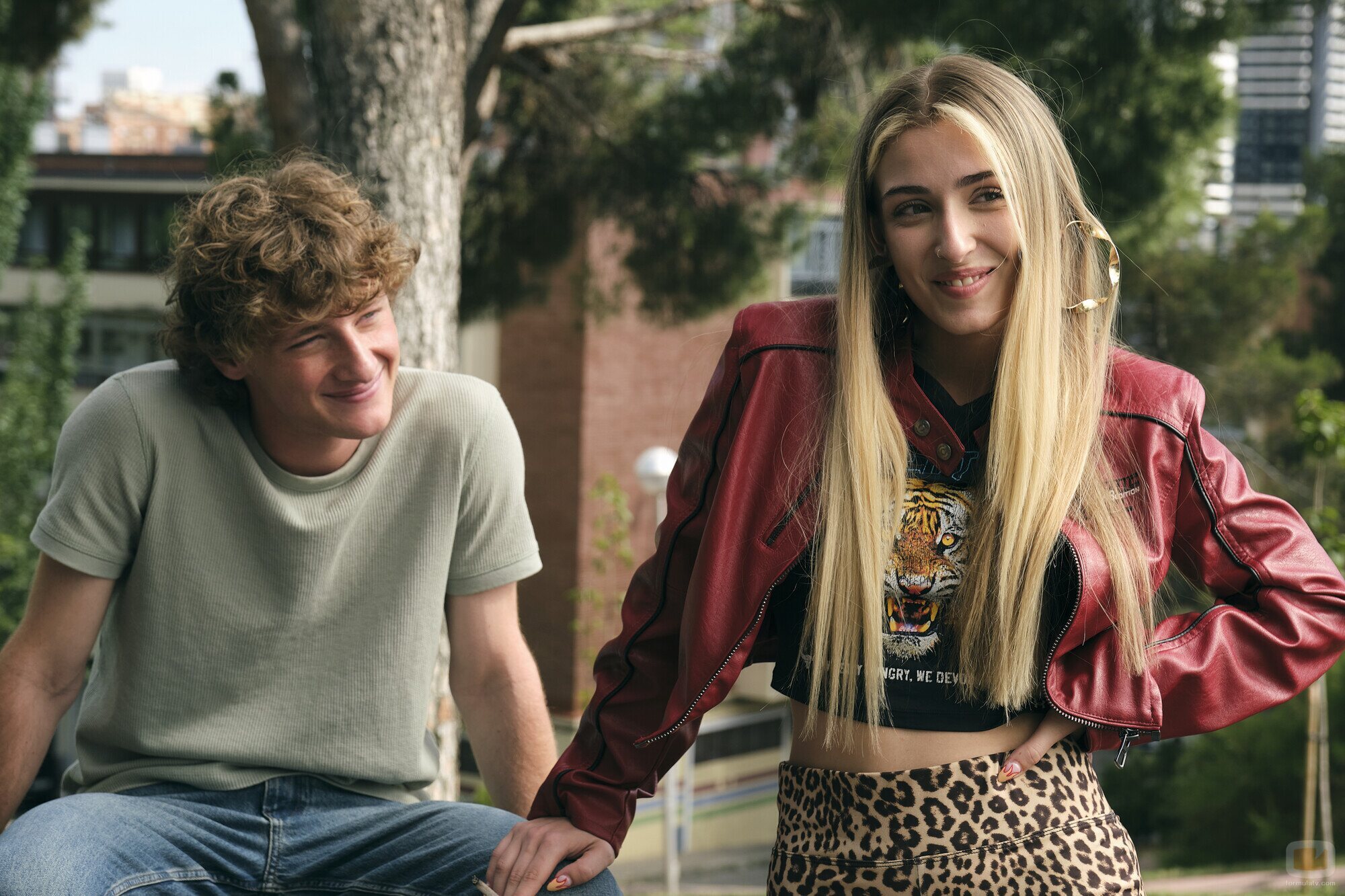 Rocío Velayos y Miguel Fernández en Capítulo 3 titulado 'Capítulo 3' de 'FoQ: La nueva generación'