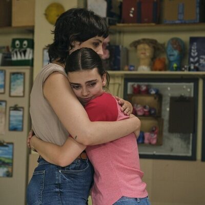 Silma López y Esther Mejorada en la temporada 1 y el capítulo 04 de 'FoQ: La nueva generación'