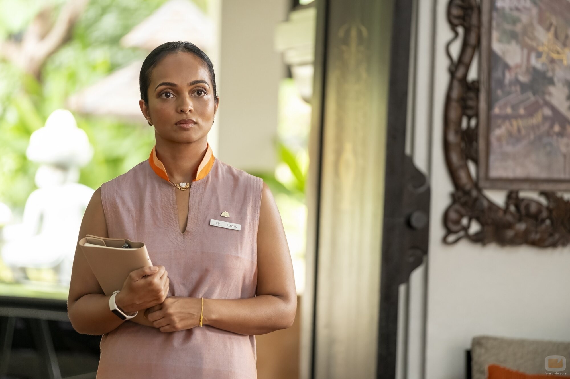 Shalini Peiris en el 3x04 de 'The White Lotus'