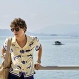 Sam Nivola en la temporada 3 y el capítulo 04 de 'The White Lotus'