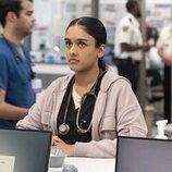 Shabana Azeez en la temporada 1 y el capítulo 09 de 'The Pitt'