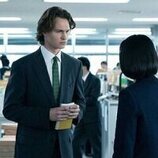 Ansel Elgort en 1x01 'El examen' de 'Tokyo Vice'