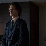 Ansel Elgort en 1x03 titulado 'Leer el aire' de 'Tokyo Vice'