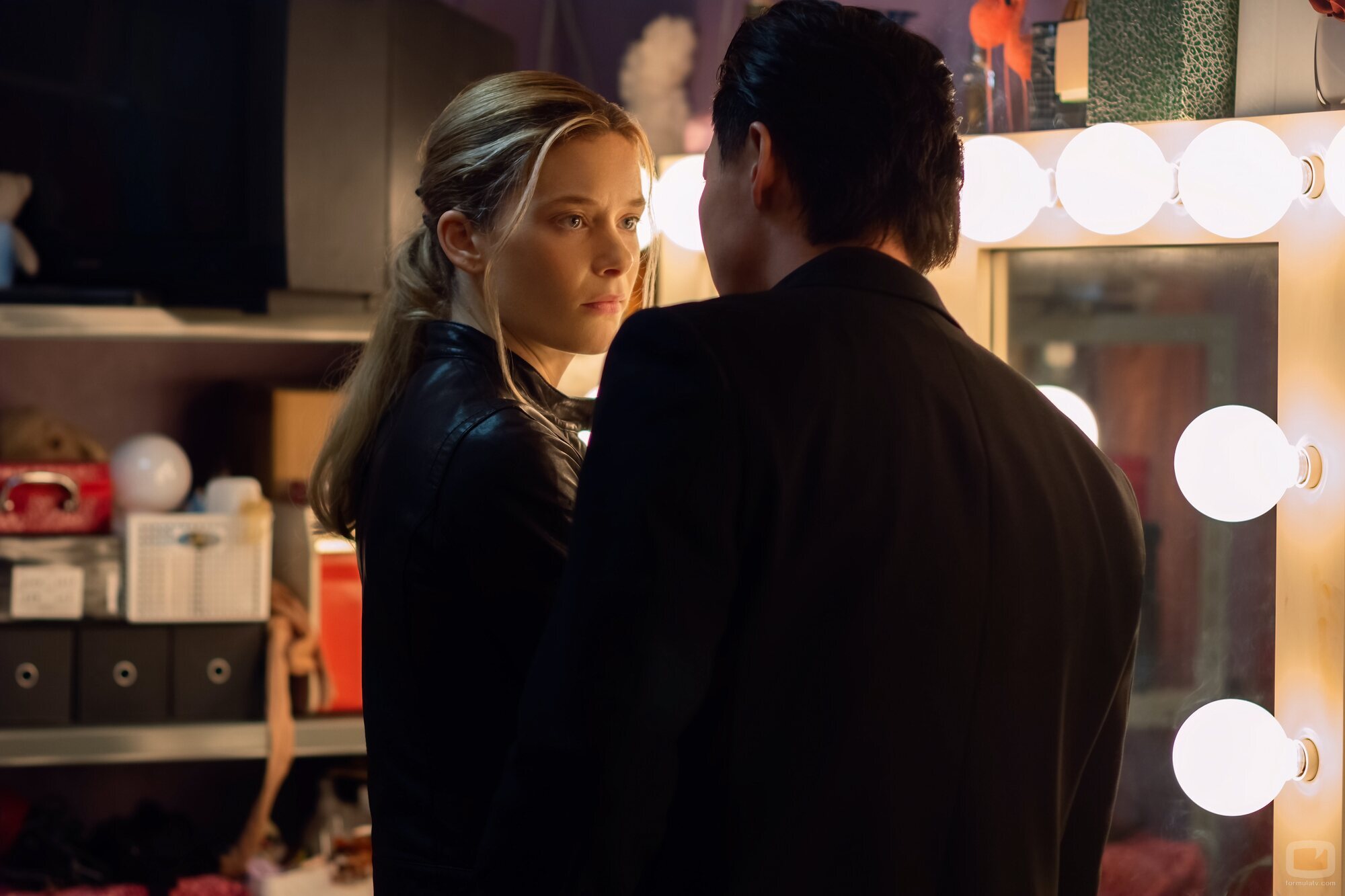 Escena de Rachel Keller en 1x04 titulado 'I Want It That Way' de 'Tokyo Vice'