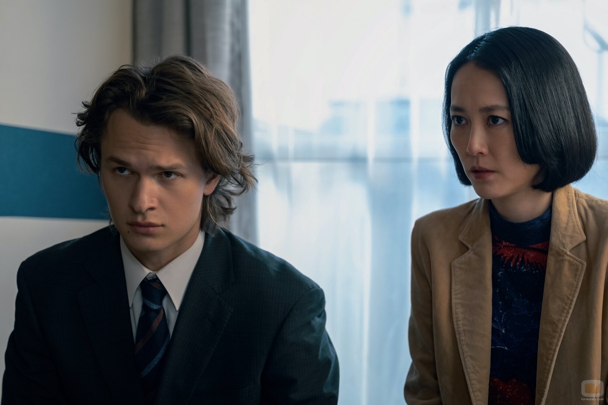 Ansel Elgort y Rinko Kikuchi en 1x04 titulado 'I Want It That Way' de 'Tokyo Vice'