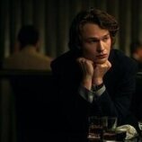 Ansel Elgort en 1x05 titulado 'Todos pagan' de 'Tokyo Vice'
